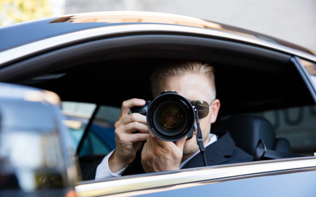 Tampa Private Investigator Taking Picture From Driver Window for Infidelity Investigation In Tampa